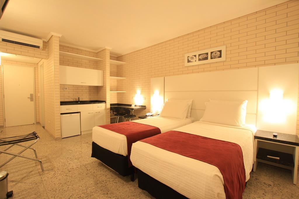 Hotel Confiance Prime Batel Curitiba Bilik gambar